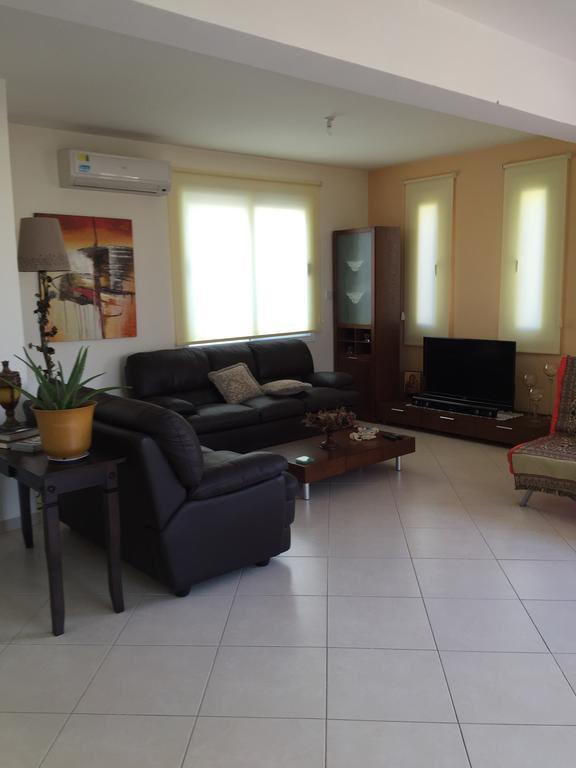 Amanda Villa Protaras Rom bilde